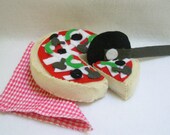 Veggie Pizza Pie  ---Felt Childrens Playtime set