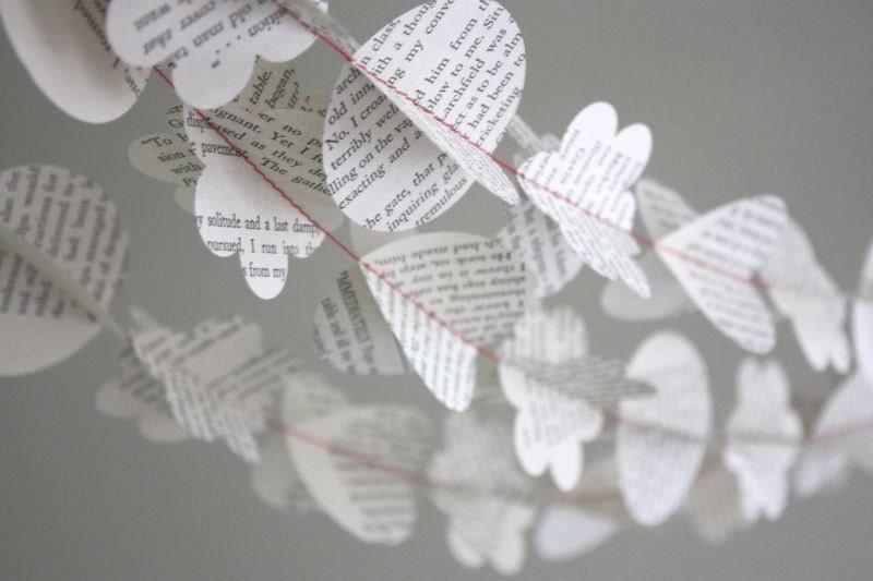 flower and circle paper garland. repurposed book. 3D - 10 ft.  wedding decoration, bunting, photo prop, party decoration
