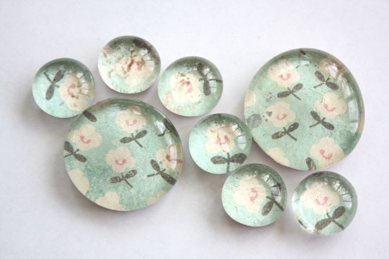 blue with pink flowers glass marble magnets, refrigerator magnets, bubble magnets, fridge magnets, party favor magnets