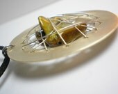 Floating Pearl Maze Pendant - Brass Smooth