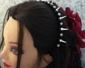 Raq On metal spike headpiece - 11 spikes