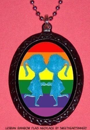 Lesbian Queer GLBT Kissings Girls Rainbow Flag Pendant necklace NEW Retro