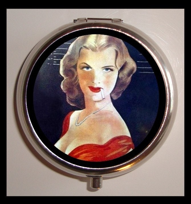 Pulp Smoker Pin up Pinup Attitude Rockabilly Sweetheartsinner Stainless Steel Pill Box Case-Holds Pills, Vitamins, Guitar Pics, and more
