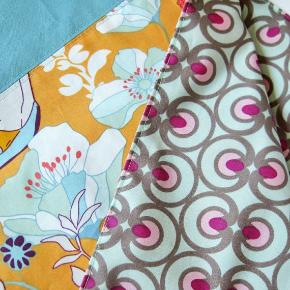 Apron  - flowers on apricot with blue band