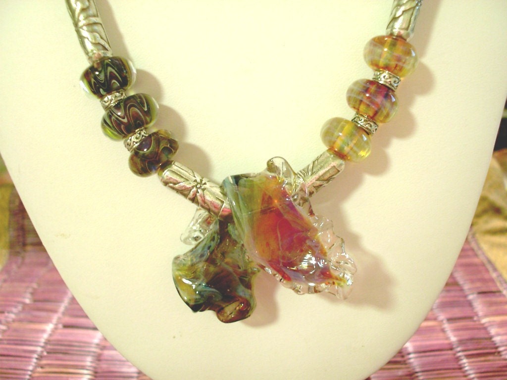 BoroBowtie Borosilicate Lampwork, Sterling Necklace, Free Shipping