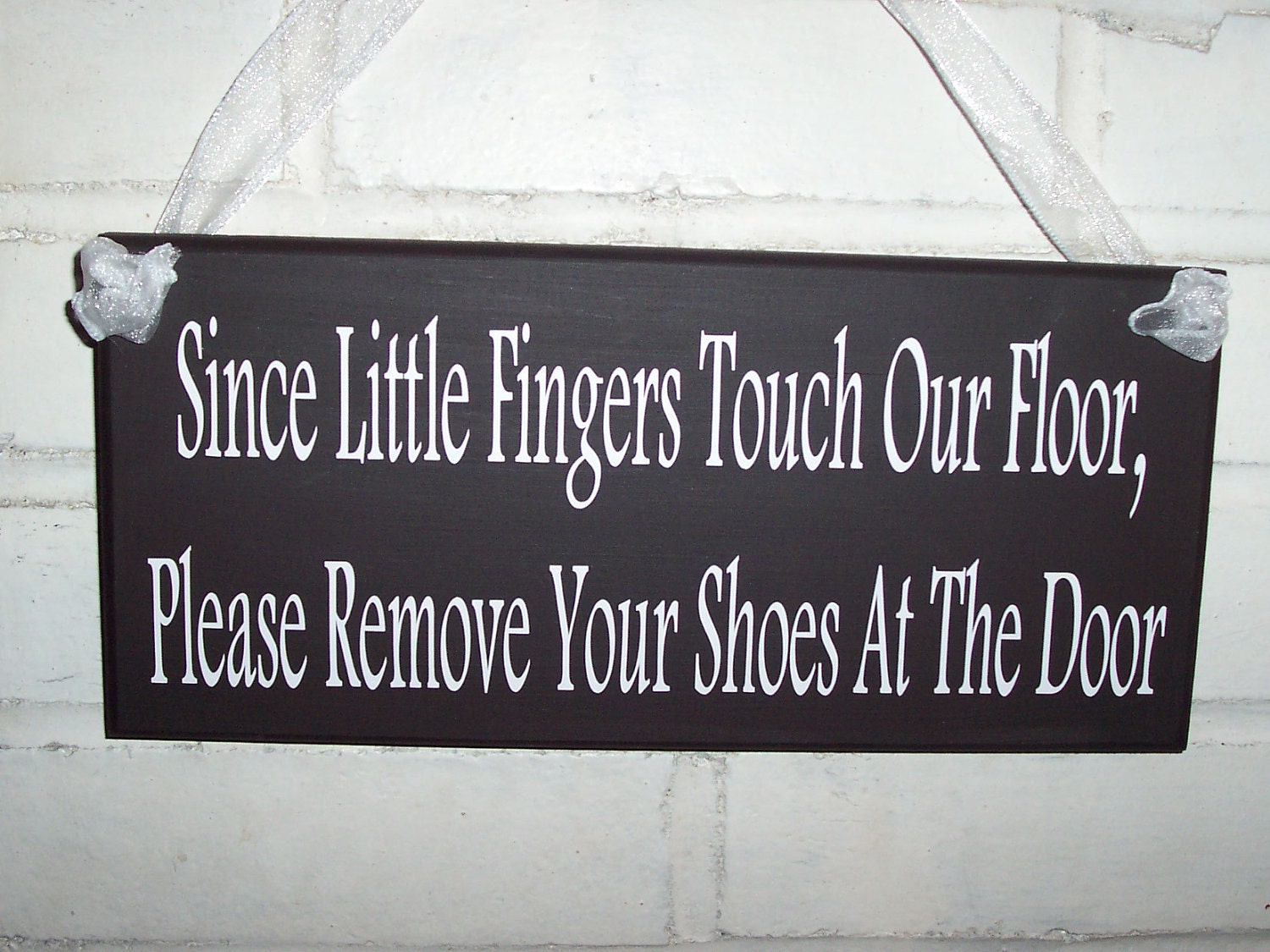 Please Remove Your Shoes Little Fingers Wood Vinyl Sign - Door Hanger Home Decor Sign