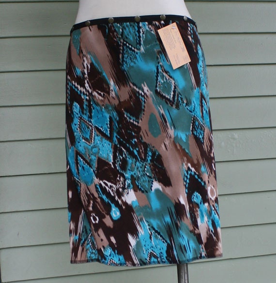 Snap Around Skirt "Diamond Wash"