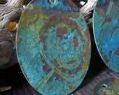 Artisan copper verdigris patina pendant. Handmade jewelry findings.  Large copper oval. AGB Roxana 46x36mm. Made to order.