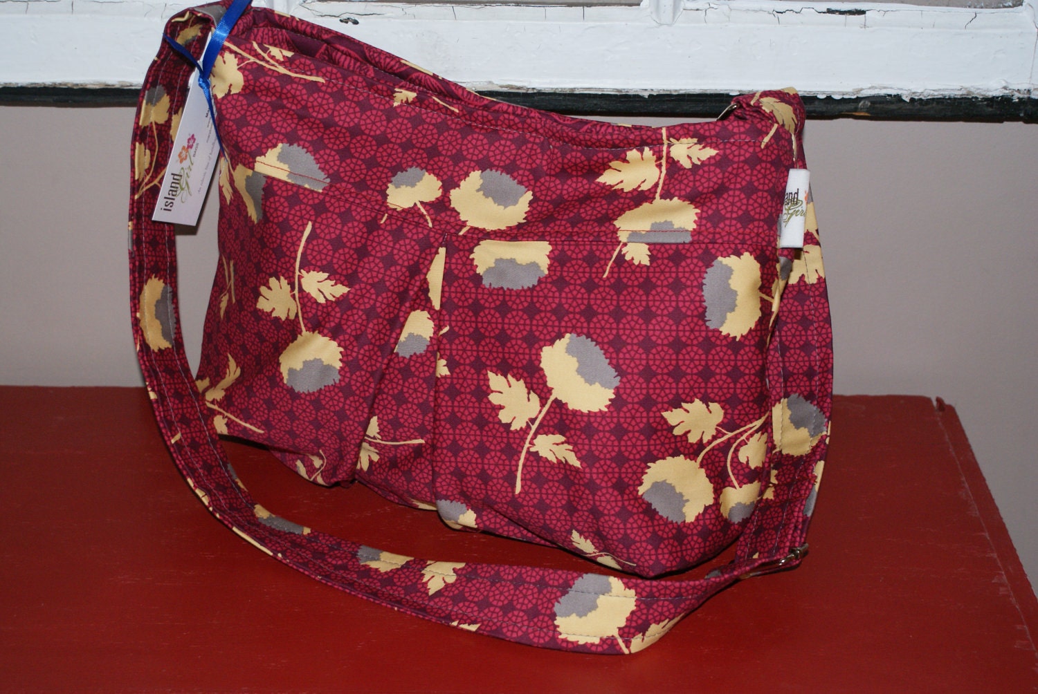 Medium Bolsa in Raspberry and Flowers - Joel Dewberry fabric
