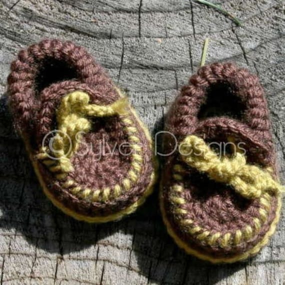 Baby Moccasin Booties (crochet pattern)