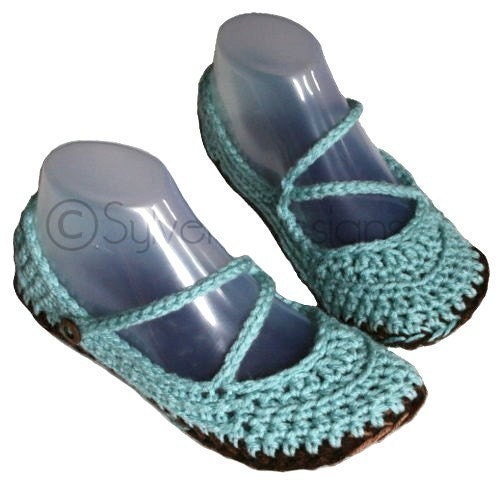 Crossover Strap Mary Janes (crochet pattern)