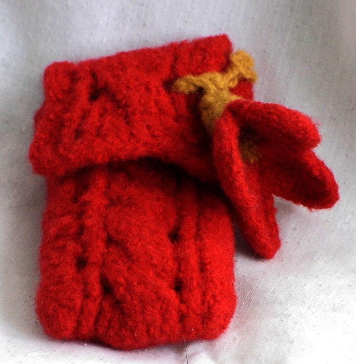 Red Cables Cell Phone/Ipod/Eyeglass Case
