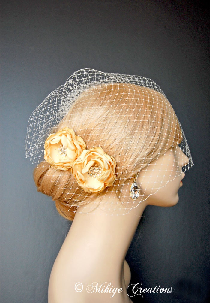SALE - Wedding Bridal Hair Flowers -Shoe Clips - Sash Accessory  2 Piece Set - Buttery Yellow Petals