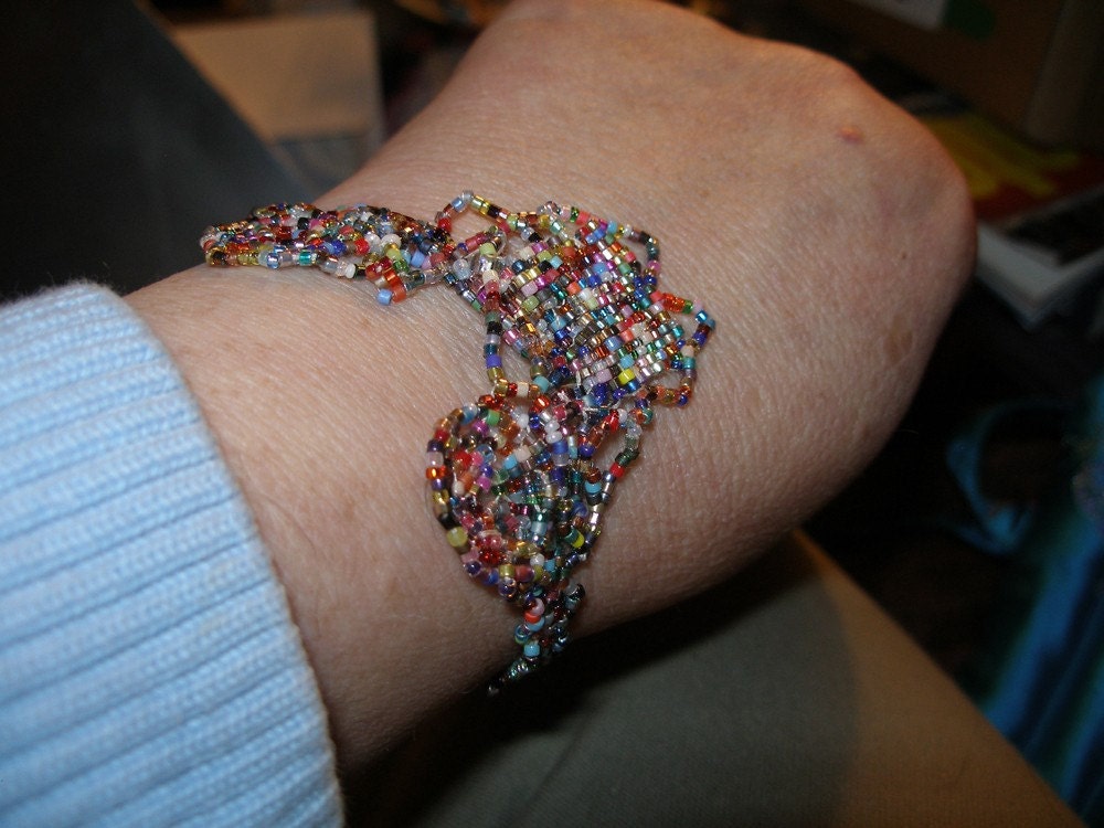 Beadwoven Bracelet, Extremely Freeform - etsyBEAD, OlympiaEtsy,  paganteam, FunkyAlternativeJewelry, WWWG