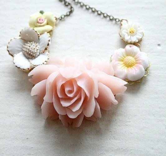 Blushing Necklace