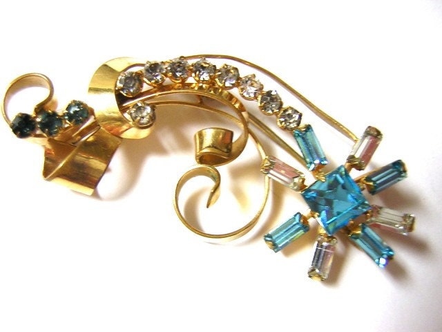 Lustern Turquoise Rhinestone Brooch - Vintage - No.13 - SALE