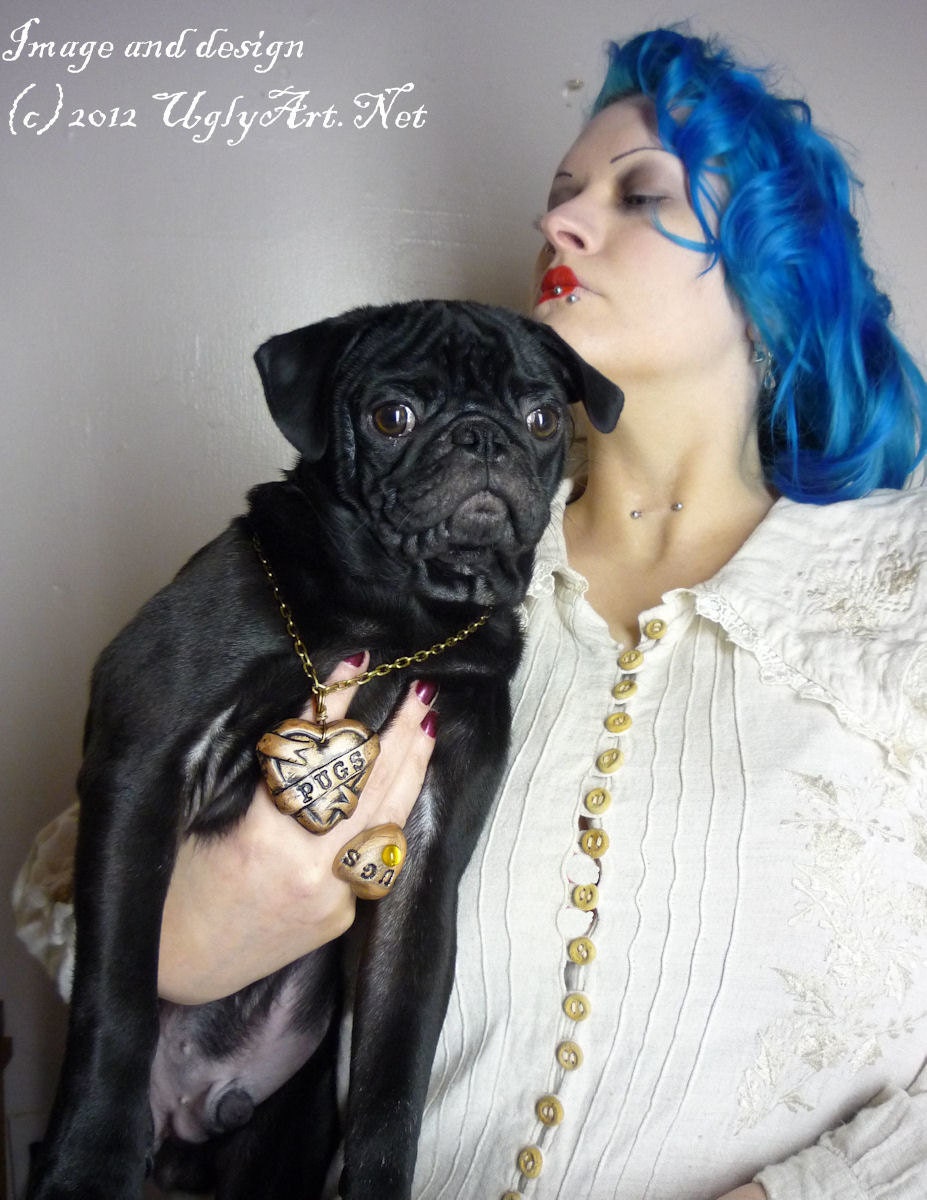 Pugs Gold Polymer Clay Ring bu Ugly Shyla