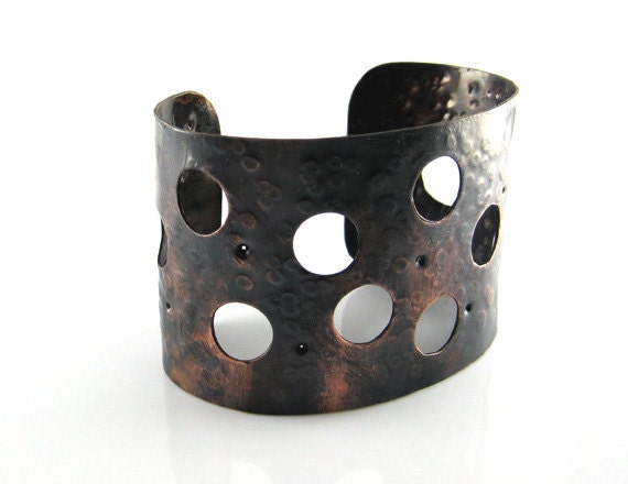 Metal Stylish Light Weighted Adjustable Cuff Bracelet. Copper. Original Finishing by  Fashion Brand Faina.