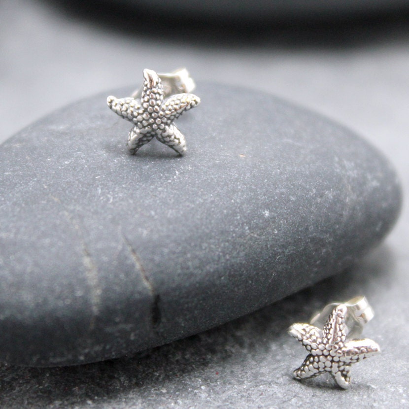 STARFISH cartilage stud, earring, piercing, nose, sterling, silver, Post, 925, Modern, Tiny