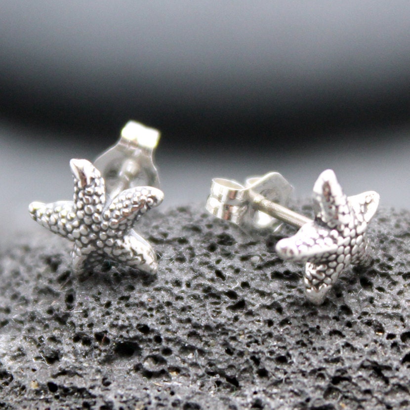 STARFISH cartilage stud, earring, piercing, nose, sterling, silver, Post, 925, Modern, Tiny