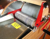 STRAUCH FINEST Chain Drive Drum Carder Complete Outfit with fine fiber brush, accessories and 2 pounds of fiber