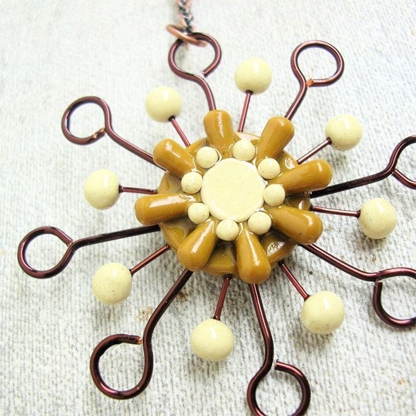 Astral Necklace in Butterscotch Sundae