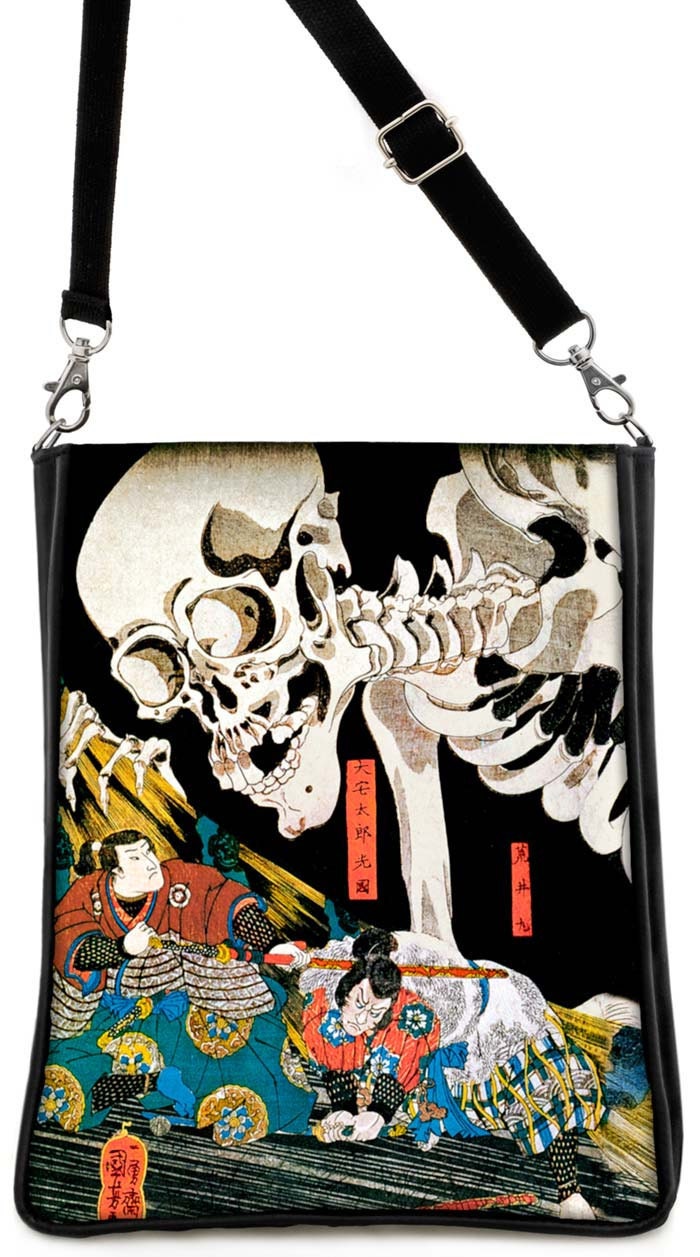 Printed large shoulder bag purse. Standing Against the Skeleton, Kuniyoshi.  Black silk mix.