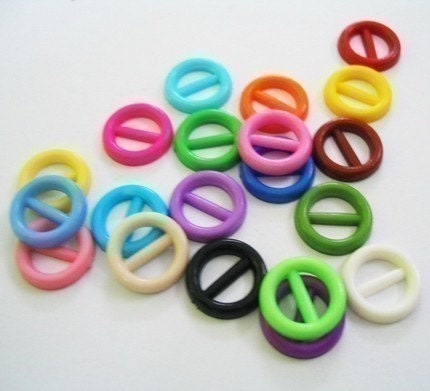 50 pcs Opaque tiny round buckle for Barbie, Blythe and dolls assorted color