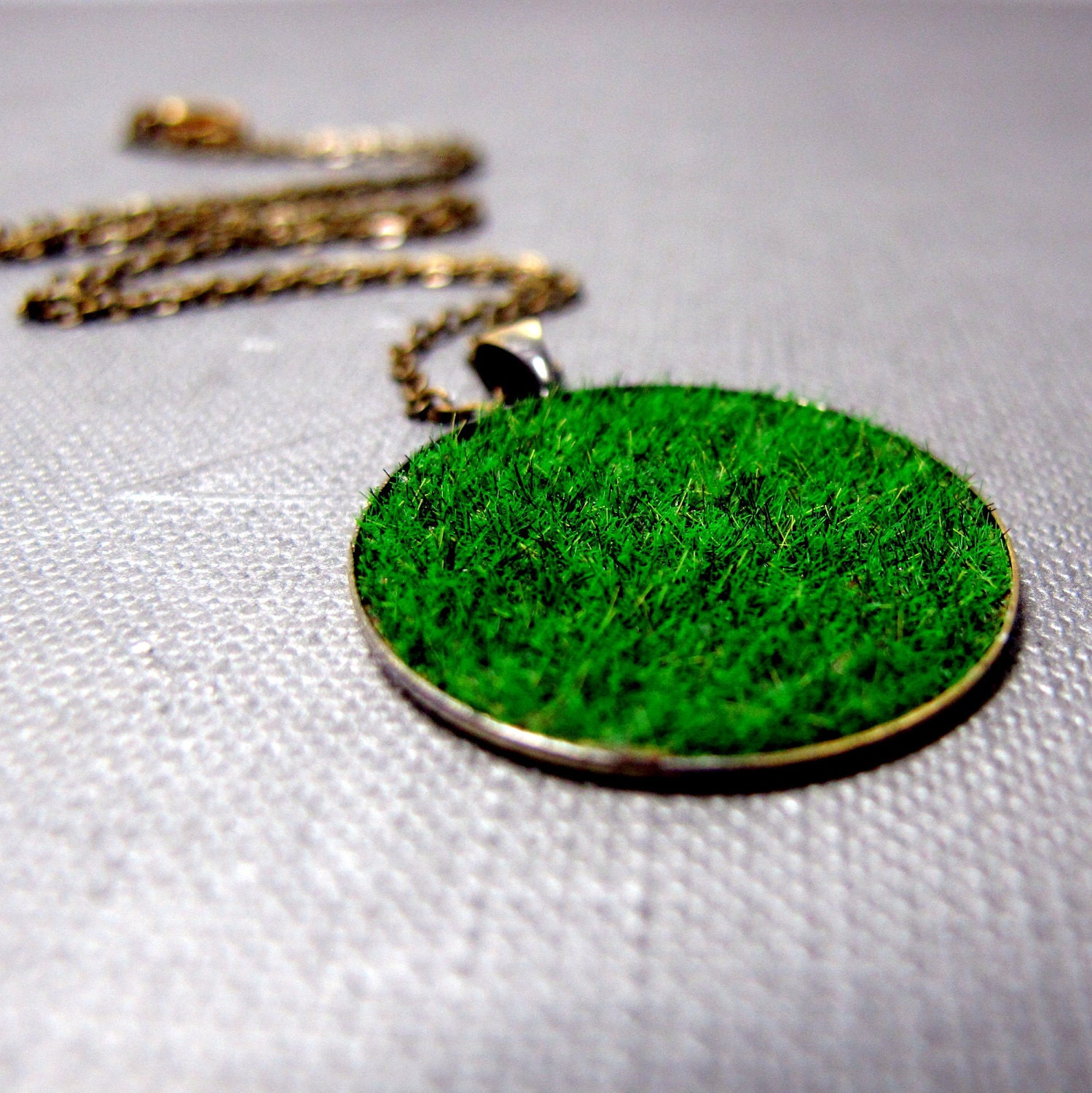 Grass Necklace . A Piece of Meadow - Piggy
