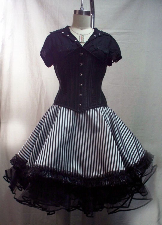 Darkwear Clothing -Black White Stripe Circle Skirt  Small Circus Saloon Girl Goth Alice AGF EGL Lolita