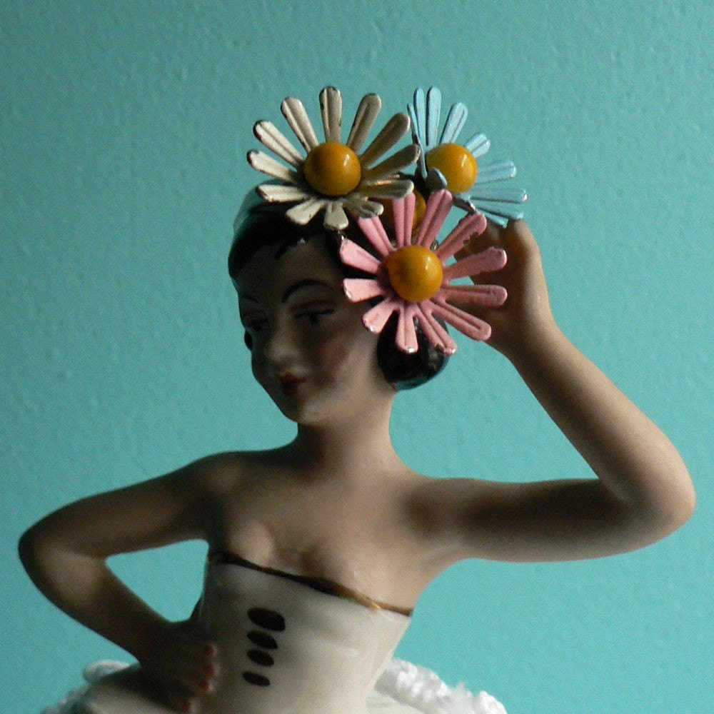 sale - bouquet ring