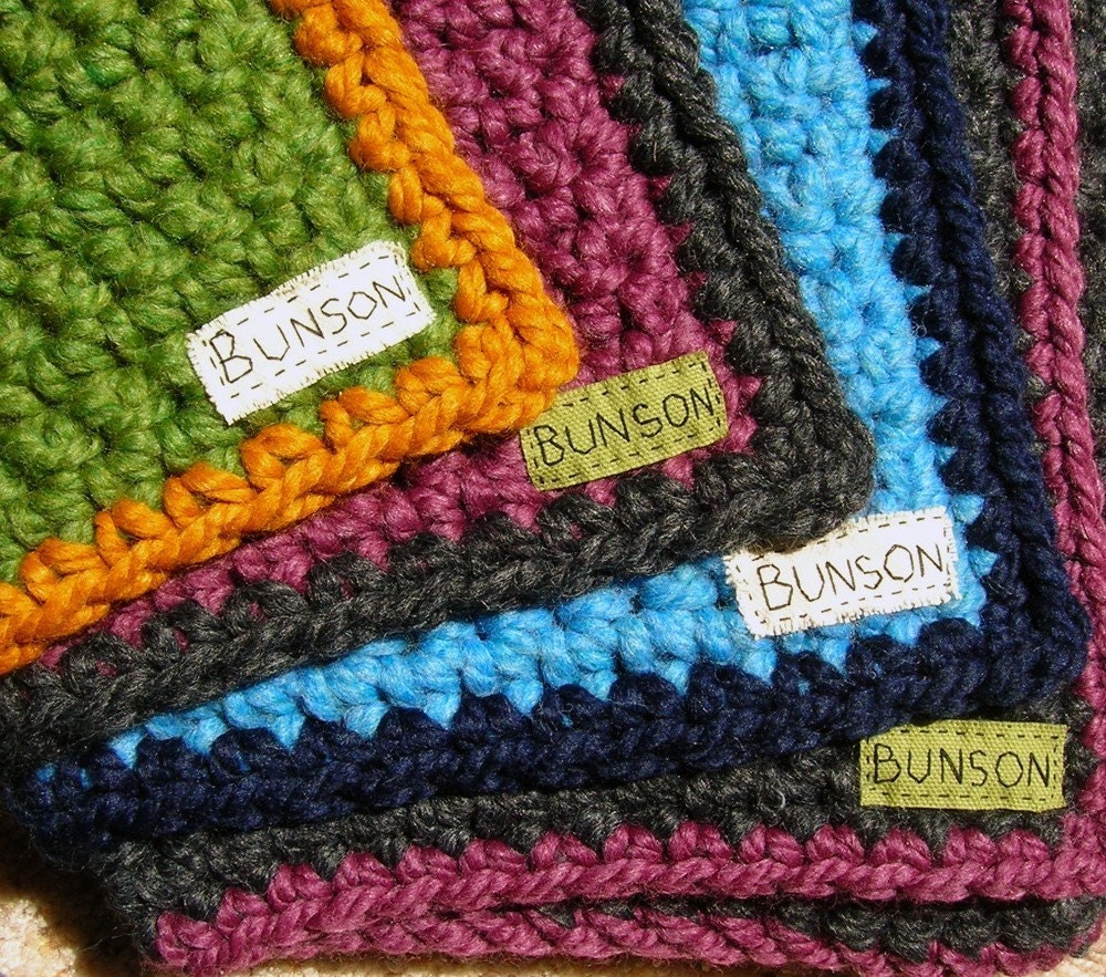 NEW Colors - crocheted custom pretty Kitty Bed - Large