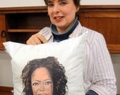 1  Oprah Decorator Pillow  (14 x 14 inches)