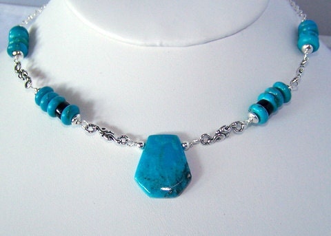 Turquoise Necklace and Silver   JN148