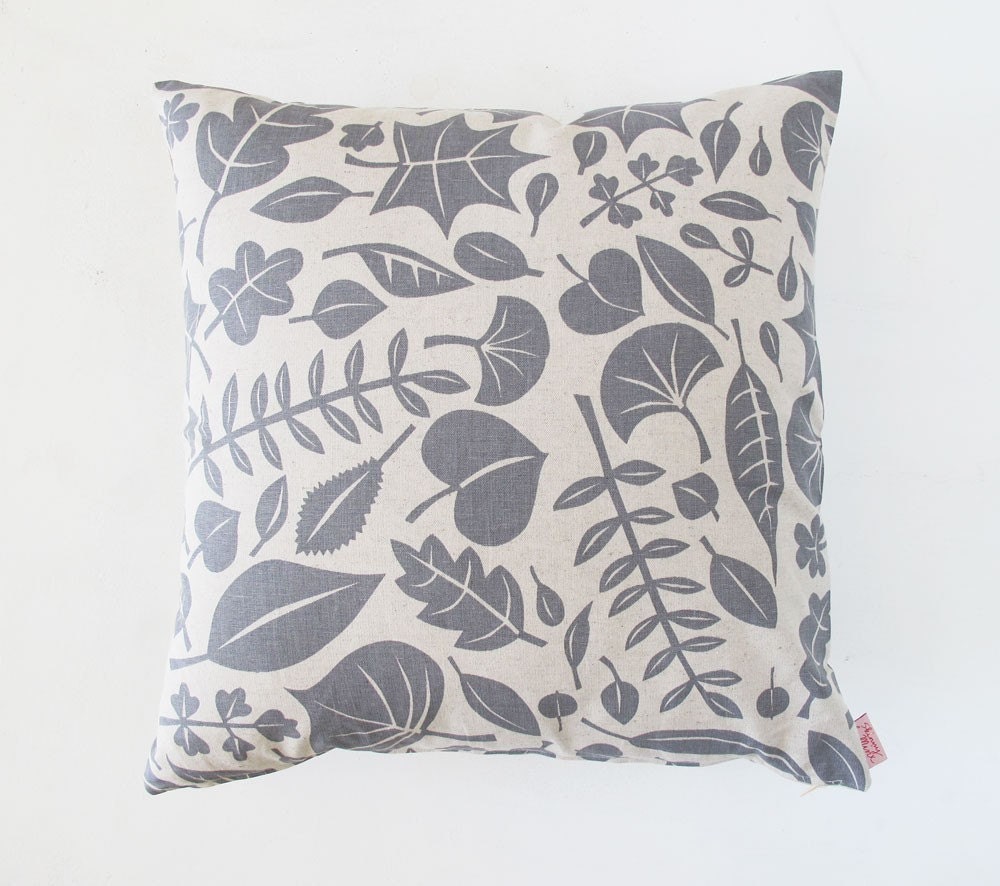 Leaves cushion cover 50x50cm - winter grey