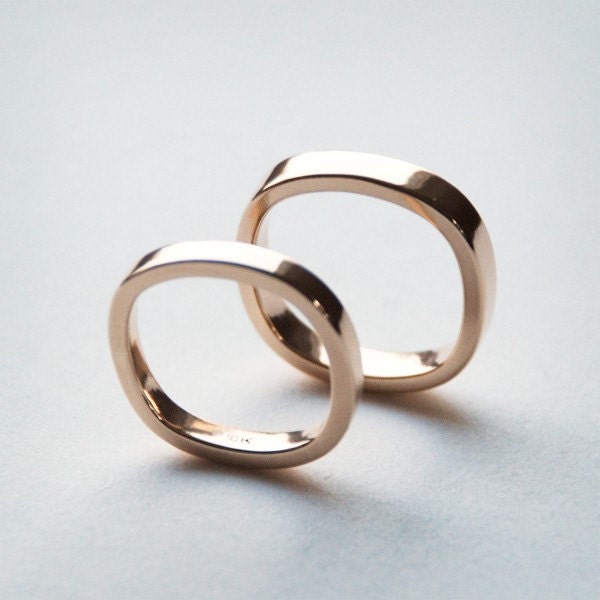Recycled 10K Gold Modern Square Band