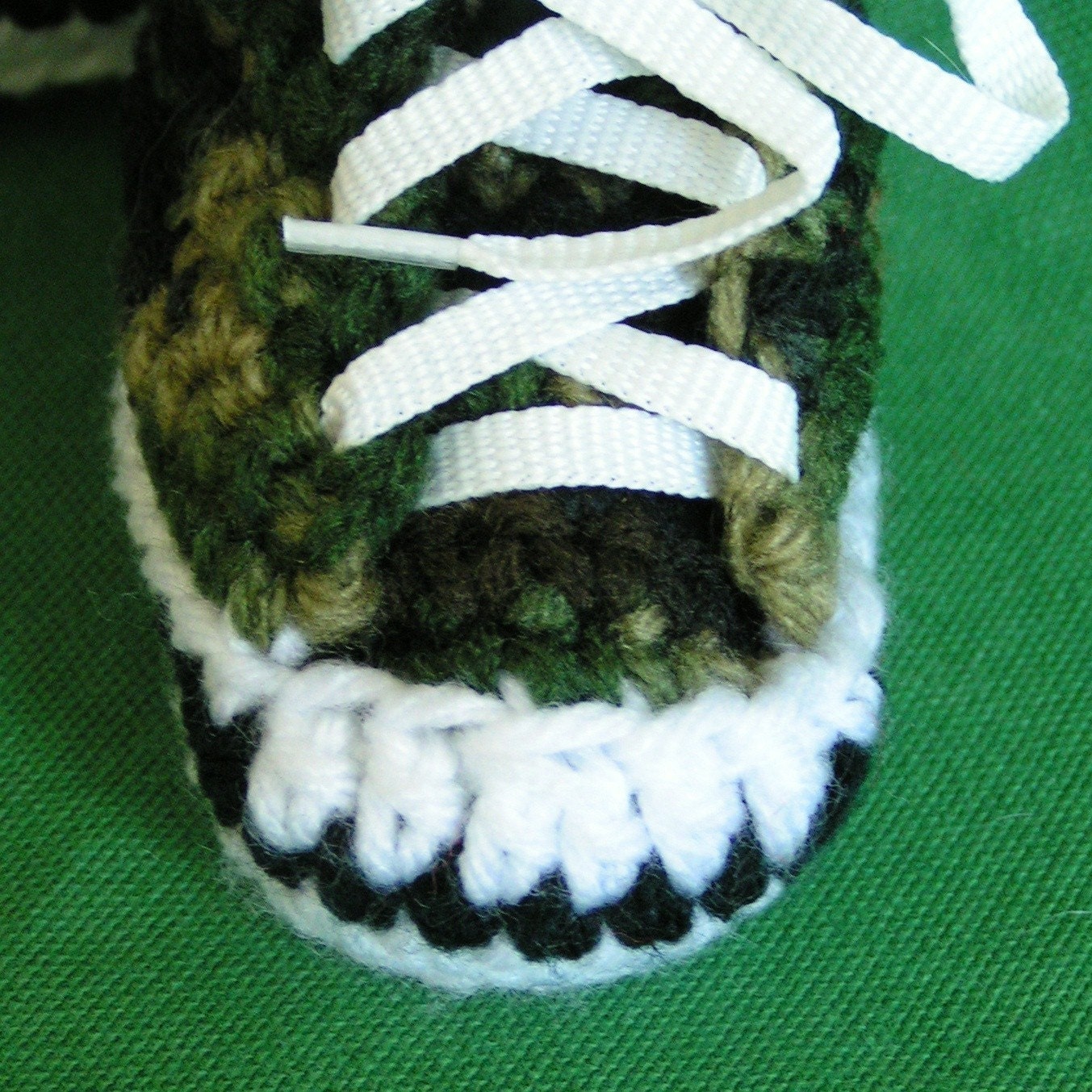 Baby Camo Sneaker Booties High Top Style Size 3-6 months