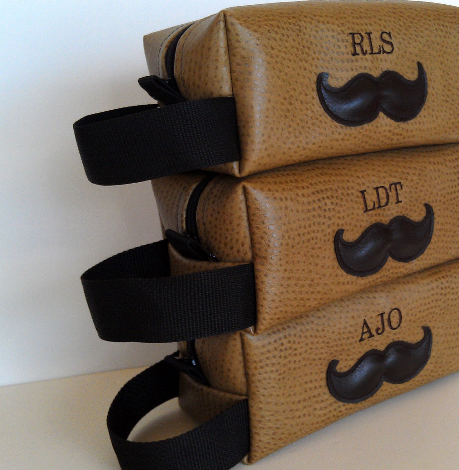 Groomsman Gift Personalized Mens Toiletry Bag Mustache HANDMADE Wedding Shaving Kit Custom Groomsmen Gift Groomsman Gift Felix Street