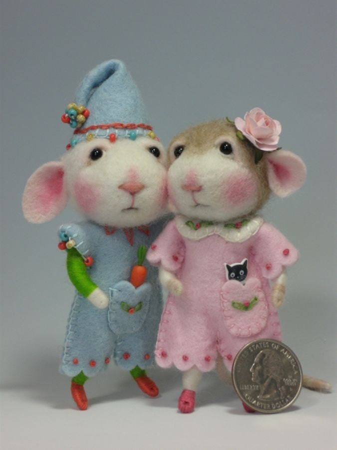 Dressed Mouse/Bunny Class Needle Felting Class to create BOTH the Bunny and Mouse By Barby Anderson (Kit Available and sold separately)