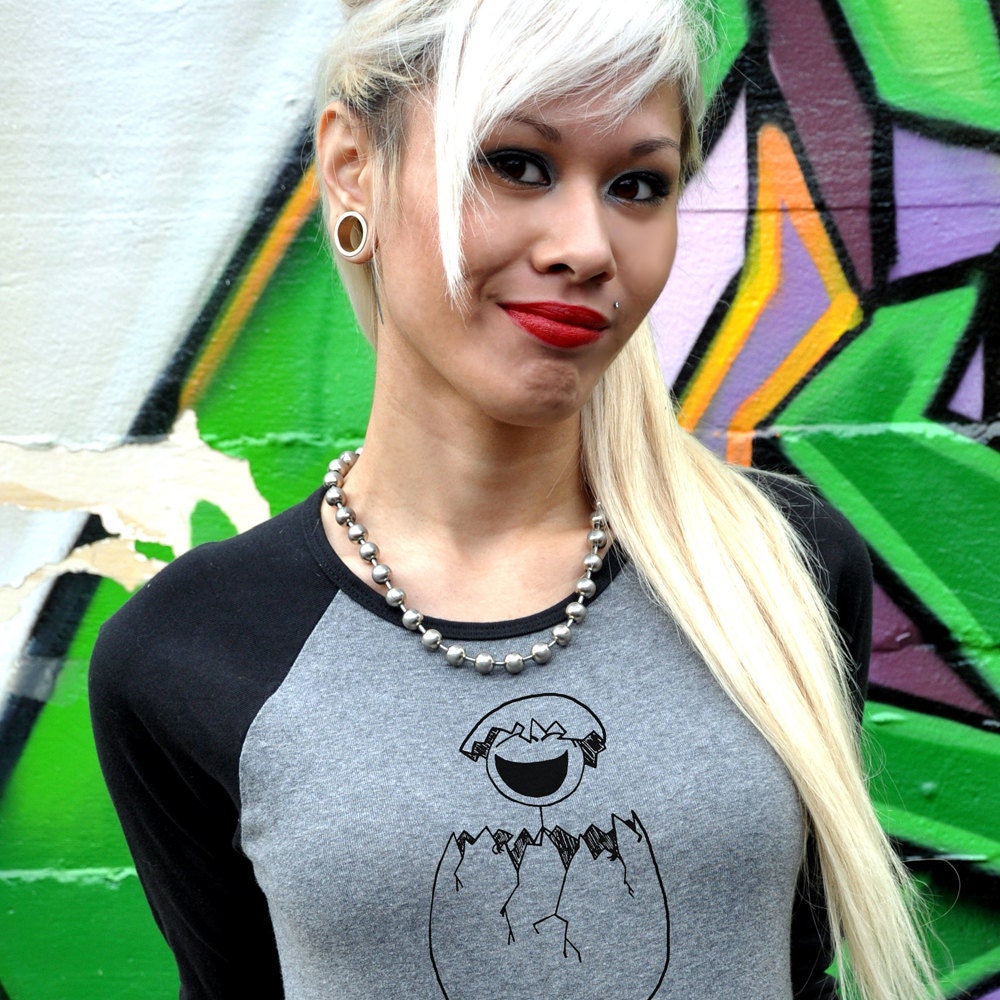 Cute T Chickie Popping Out of an Egg Happy Funny Shirts Up to size 5XL