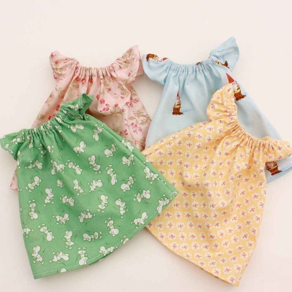 Pretty Peasant Dress PDF Pattern Doll Clothing