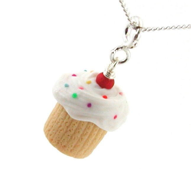 Birthday cupcake necklace - vanilla cupcake