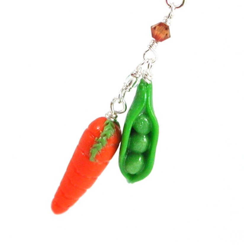 Peas and carrots necklace