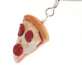 Pepperoni pizza necklace