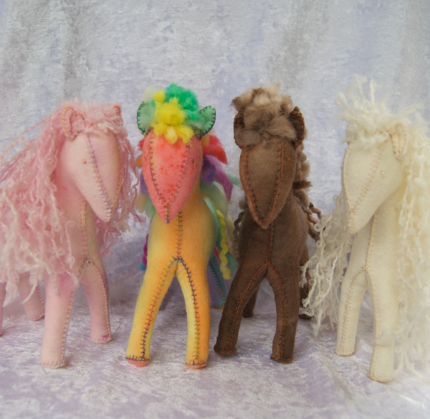 hand dyed wool felt horse craft kit