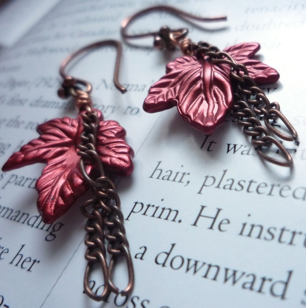 chain earrings with red leaves - copper earrings - autumn fire earrings