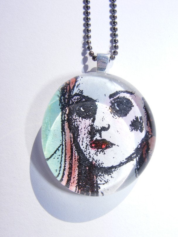 Jezebel ... Glass Pendant Necklace