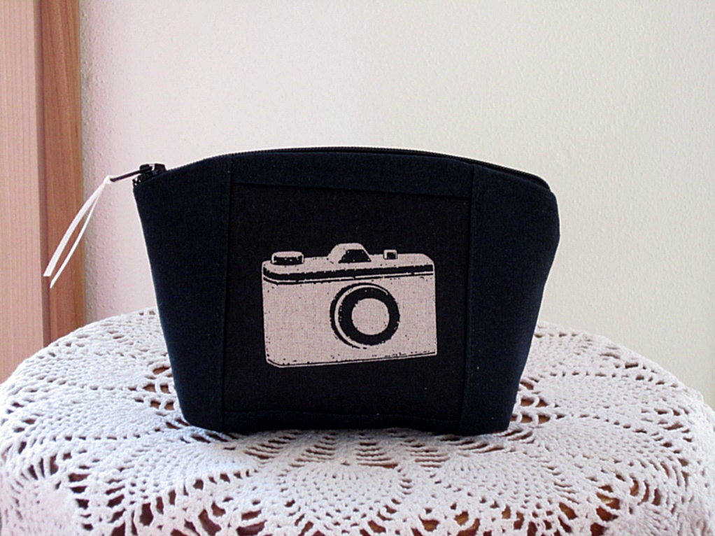 Clutch Cosmetic Bag Purse Retro Camera