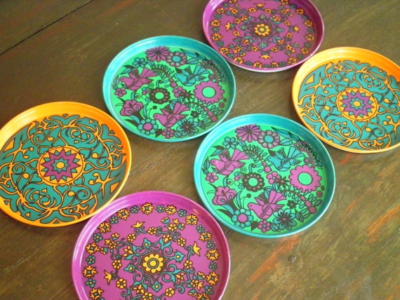 Vintage Metal Psychadelic Stackable Coaster Set of 6, Circa 1970s