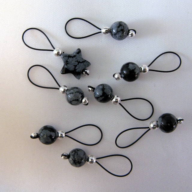 Stitch Markers  -  Snowflake Obsidian 7 Plus 1 - US 10 -  Set of 8 - Item No. 689